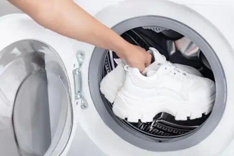 Buty które można prać w pralce: jak dbać o ich świeżość i trwałość