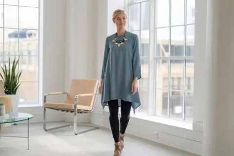 Stylizacje z tuniką: Praktyczny przewodnik po modnych połączeniach