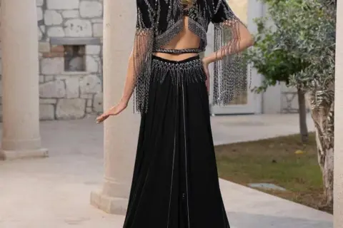 Gdzie kupić sukienkę wieczorową? Najlepsze miejsca i stylowe modele.