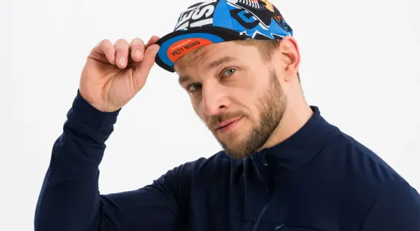 Jaka czapka na rower - wybierz idealną ochronę na każdą porę roku
